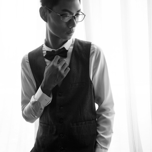 杨颖裸乳被爆❌白浆
