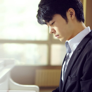 杨颖裸乳被爆❌白浆
